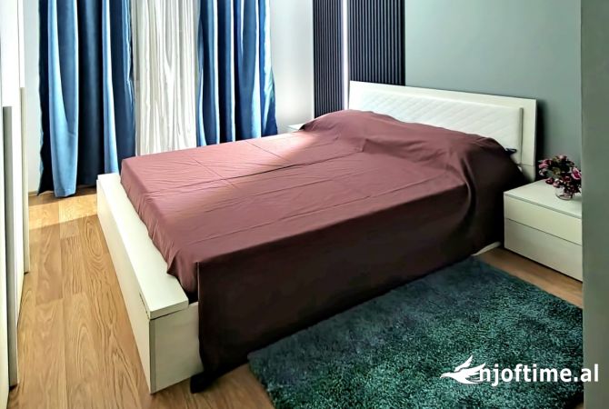 Shtepi me qera Apartament ne Tirane, 2+1, Mobilimi E mobiluar, Pagesa 65,000  Leke.