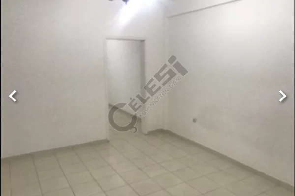 Shtepi me qera 1+1 ne Tirane - 27,000 Leke