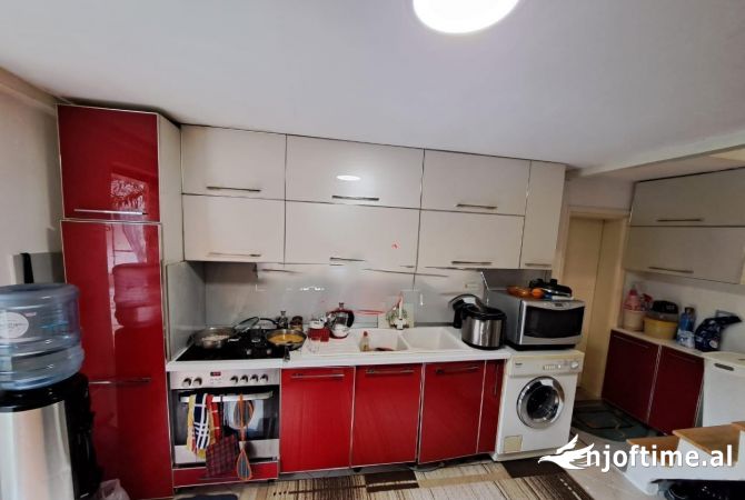 Shtepi ne shitje 2+1 ne Tirane - 72,000 Euro