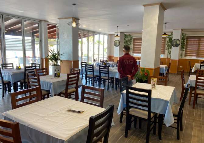 Njoftime Pune ne Durres, Profesioni Ndihmes Kuzhinier/e,Kamarier/e,  Sanitare, punetore cadre , , Pagesa Me Marreveshje.