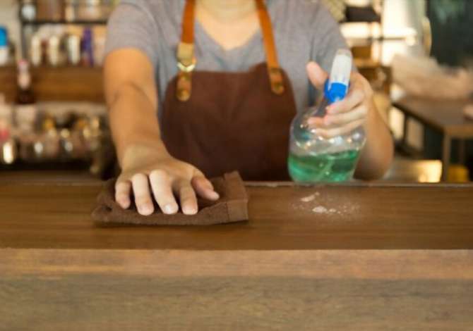 Njoftime Pune ne Tirane, Profesioni Kamarier, Sanitare , , Pagesa Me Marreveshje.