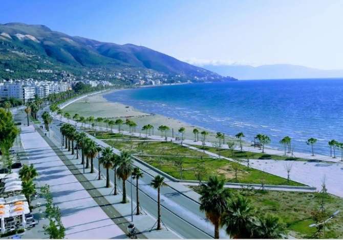 Njoftime Pune ne Vlore, Profesioni Kuzhinier, Ndihmes Kuzhinier, Sanitare , , Pagesa Me Marreveshje.