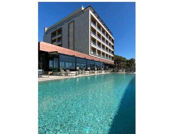 Njoftime Pune ne Durres, Profesioni Kuzhinier/e, Pasticier, Kamarier Restoranti, Recepsioniste, Pjatalarese , , Pagesa Me Marreveshje.