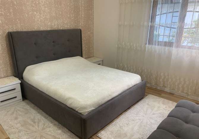 Shtepi ne shitje  ne Shkoder, 2+1, Mobilimi E mobiluar, Pagesa 60,000  Euro.