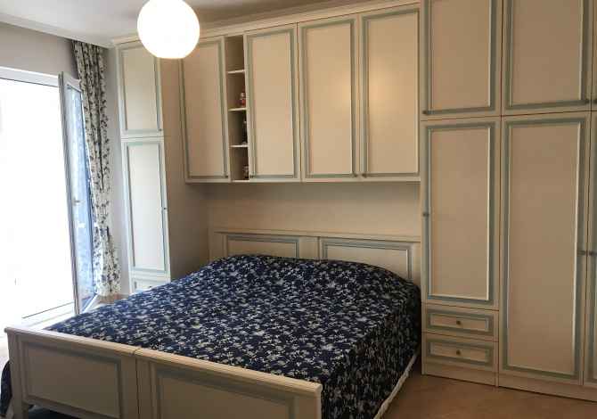 Shtepi me qera 1+1 ne Tirane - 370 Euro