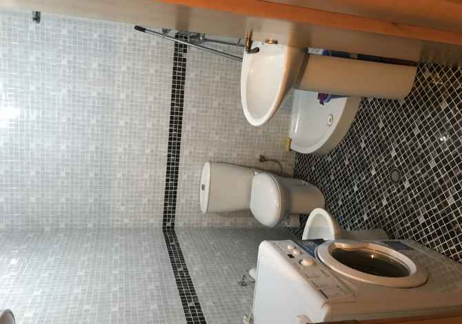 Shtepi me qera  ne Tirane, 1+1, Mobilimi E mobiluar, Pagesa 30,000  Leke.