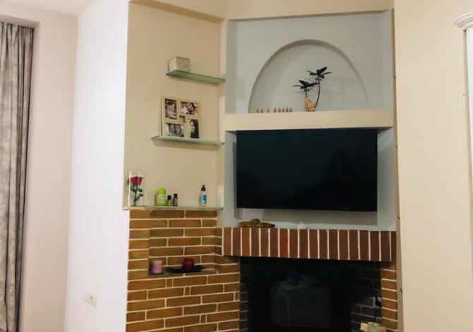 Shtepi me qera  ne Tirane, 1+1, Mobilimi E mobiluar, Pagesa 350  Euro.