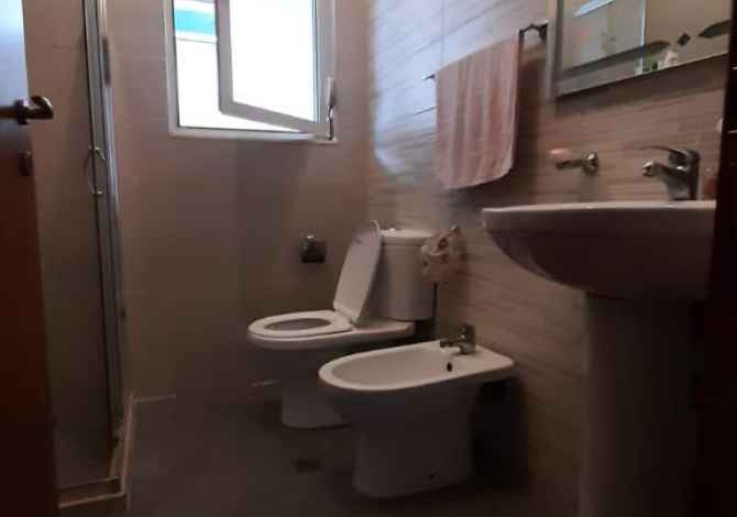 Shtepi me qera 2+1 ne Tirane - 300 Euro