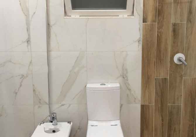 Shtepi me qera  ne Tirane, 1+1, Mobilimi E mobiluar, Pagesa 30,000  Leke.