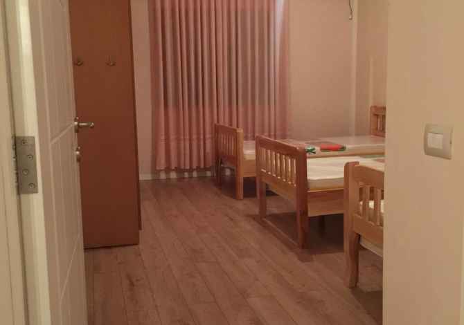 Shtepi me qera  ne Tirane, 1+1, Mobilimi E mobiluar, Pagesa 30,000  Leke.