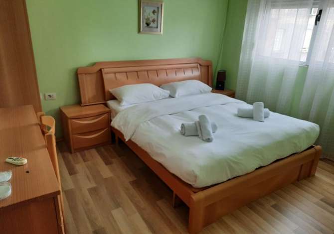 Shtepi me qera 2+1 ne Tirane - 330 Euro