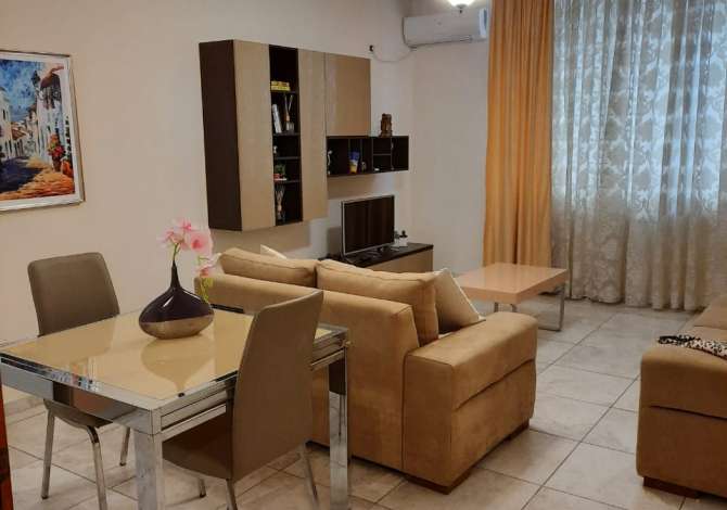 Shtepi me qera 1+1 ne Tirane - 350 Euro