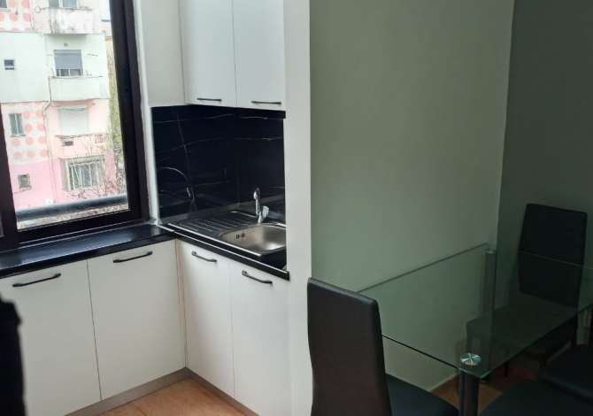 Shtepi me qera 2+1 ne Tirane - 350 Euro