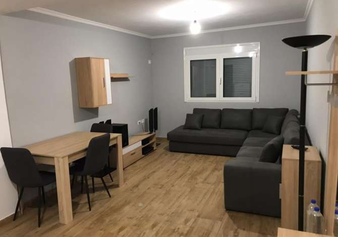 Shtepi me qera 2+1 ne Tirane - 500 Euro