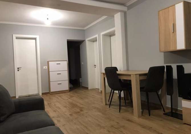 Shtepi me qera 2+1 ne Tirane - 500 Euro