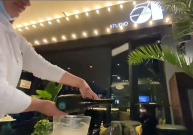 Njoftime Pune ne Vlore, Profesioni Kamariere, Bankiere , , Pagesa Me Marreveshje.