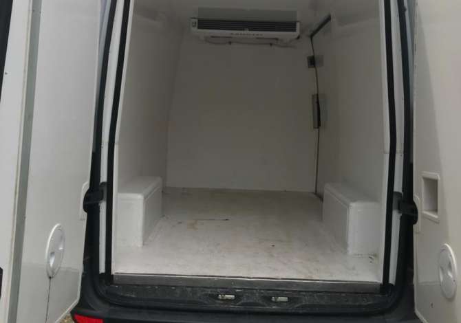 Makina ne shitje ne Tirane, Mercedes Sprinter frigoriferik, 2016 Diesel,Kambio Manual Pagesa 22,000  Euro.