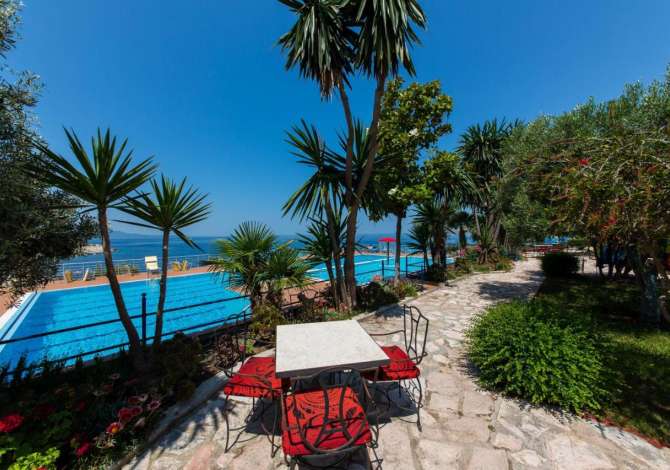 Job Offers in Saranda, Profession Kuzhinier/e, Kamarier/e, Barist, Mirembajtes, Sanitare , , Payment By Agreement.