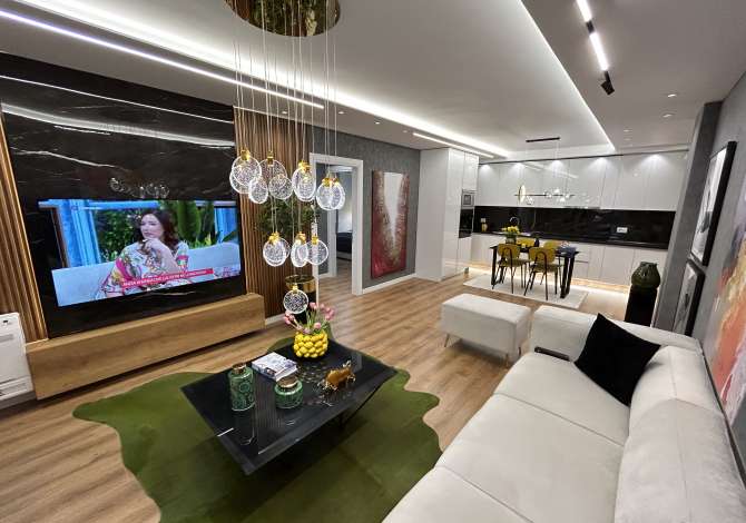 Shtepi ne shitje 2+1 ne Tirane - 240,000 Euro