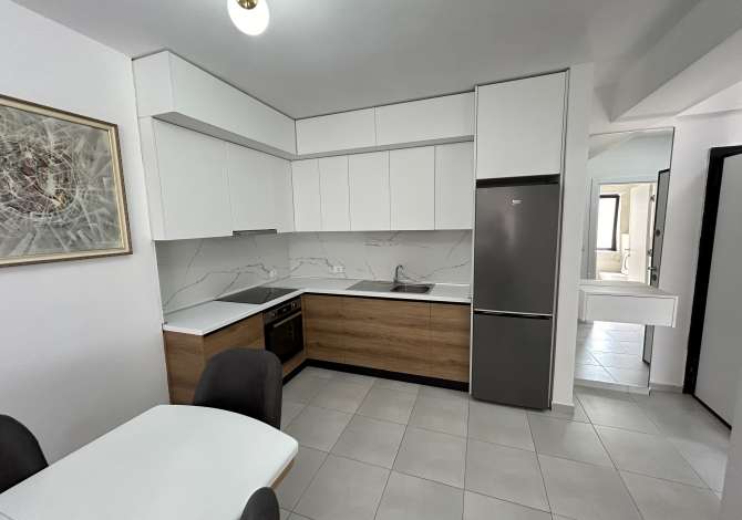Shtepi me qera 2+1 ne Tirane - 650 Euro