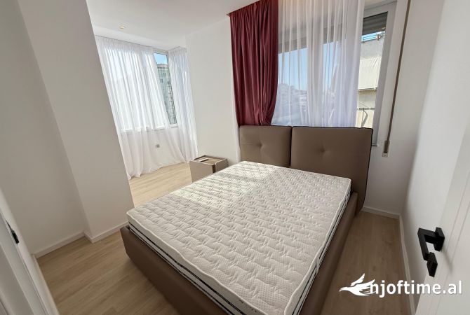 Shtepi ne shitje Apartament ne Tirane, 1+1, Mobilimi E mobiluar, Pagesa 155,000  Euro.