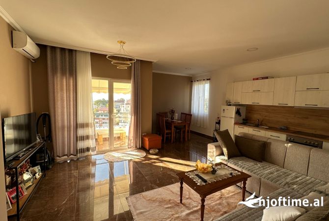 Shtepi ne shitje 2+1 ne Tirane - 130,000 Euro
