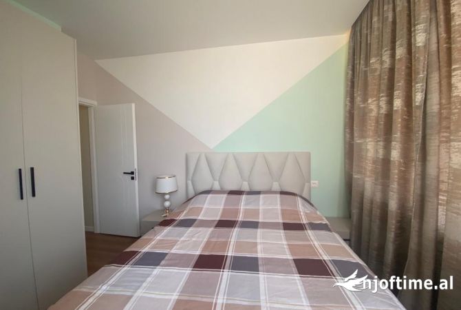 Shtepi me qera Apartament ne Tirane, 1+1, Mobilimi E mobiluar, Pagesa 55,000  Leke.