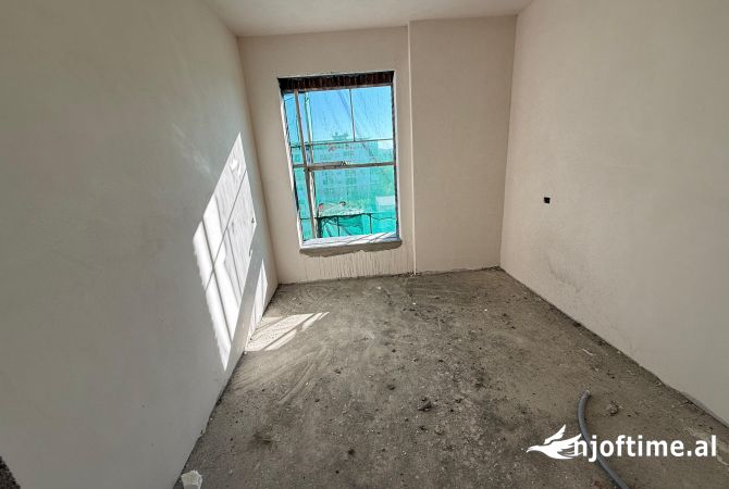 Shtepi ne shitje 2+1 ne Tirane - 120,000 Euro