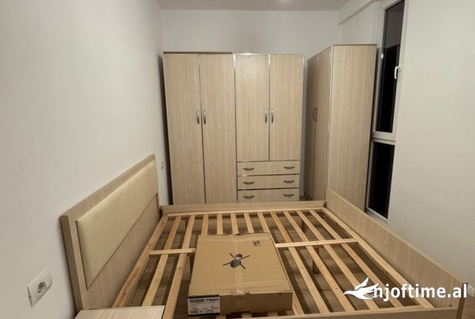 Shtepi me qera 1+1 ne Tirane - 50,000 Leke