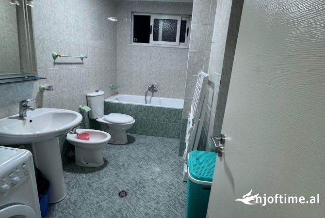 Shtepi me qera 1+1 ne Tirane - 550 Euro