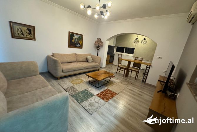 Shtepi me qera 1+1 ne Tirane - 550 Euro