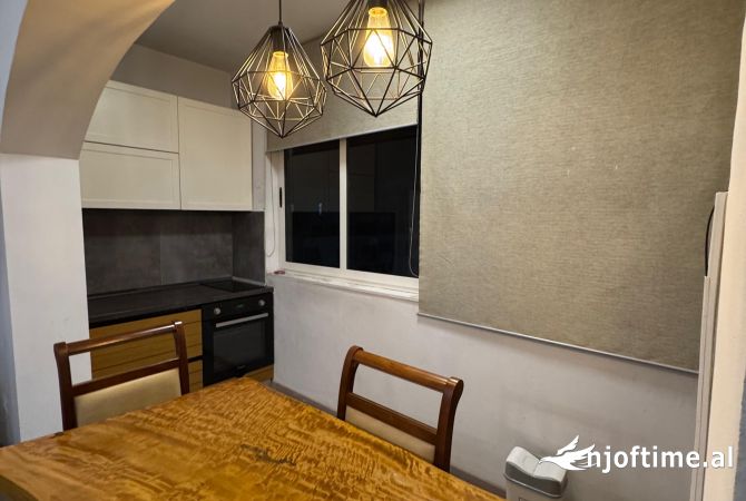 Shtepi me qera 1+1 ne Tirane - 550 Euro