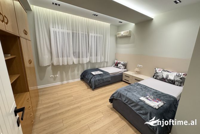 Shtepi me qera Apartament ne Tirane, 2+1, Mobilimi E mobiluar, Pagesa 750  Euro.