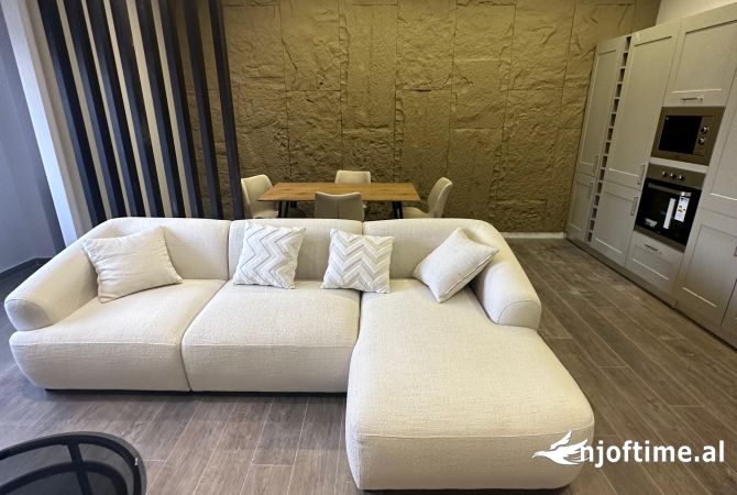 Shtepi me qera 1+1 ne Tirane - 60,000 Leke