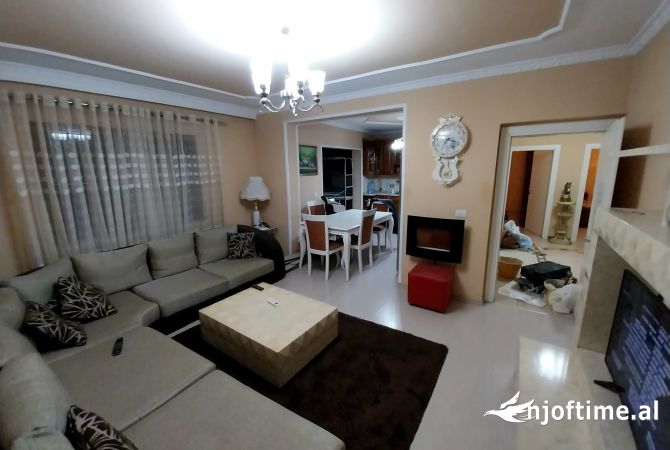Shtepi ne shitje 2+1 ne Tirane - 170,000 Euro