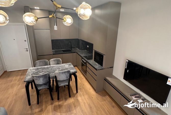 Shtepi me qera Apartament ne Tirane, 1+1, Mobilimi E mobiluar, Pagesa 500  Euro.