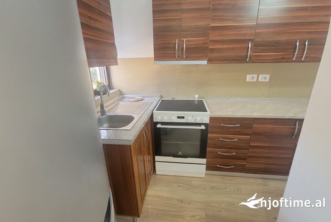 Shtepi ne shitje 1+1 ne Tirane - 135,000 Euro