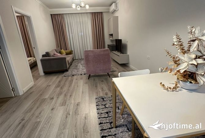 Shtepi me qera 1+1 ne Tirane - 650 Euro