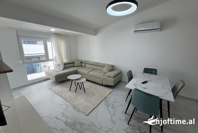 Shtepi me qera 1+1 ne Tirane - 450 Euro