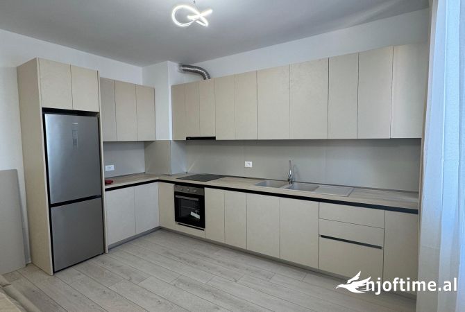 Shtepi me qera Apartament ne Tirane, 2+1, Mobilimi E mobiluar, Pagesa 60,000  Leke.