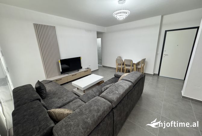 Shtepi me qera 1+1 ne Tirane - 600 Euro