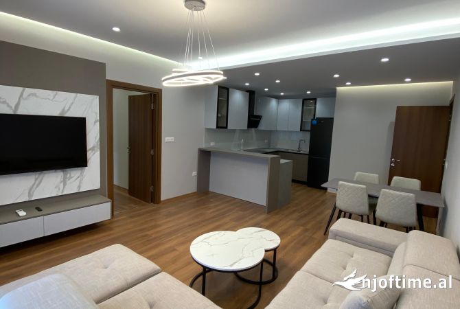 Shtepi me qera 2+1 ne Tirane - 750 Euro