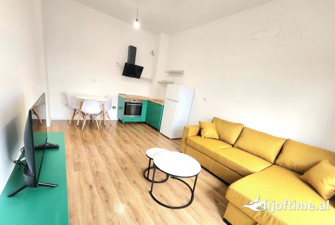 Shtepi me qera 1+1 ne Tirane - 38,000 Leke