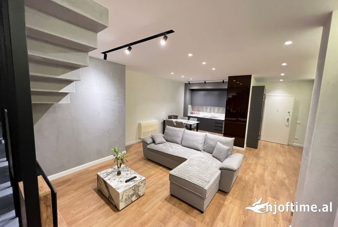 Shtepi me qera 2+1 ne Tirane - 2,000 Euro