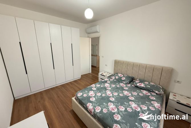 Shtepi me qera Apartament ne Tirane, 1+1, Mobilimi E mobiluar, Pagesa 600  Euro.