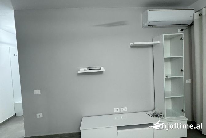 Shtepi me qera 2+1 ne Tirane - 500 Euro