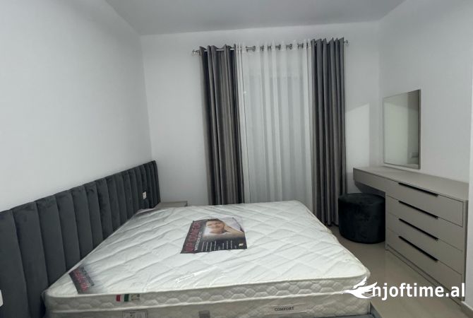 Shtepi me qera 2+1 ne Tirane - 500 Euro