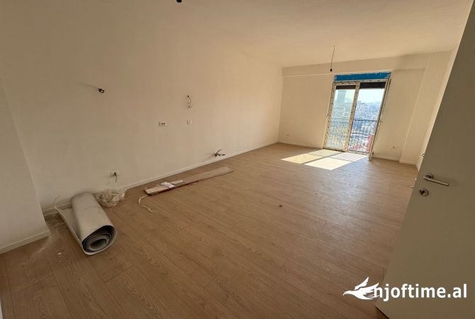 Shtepi me qera 2+1 ne Tirane - 550 Euro