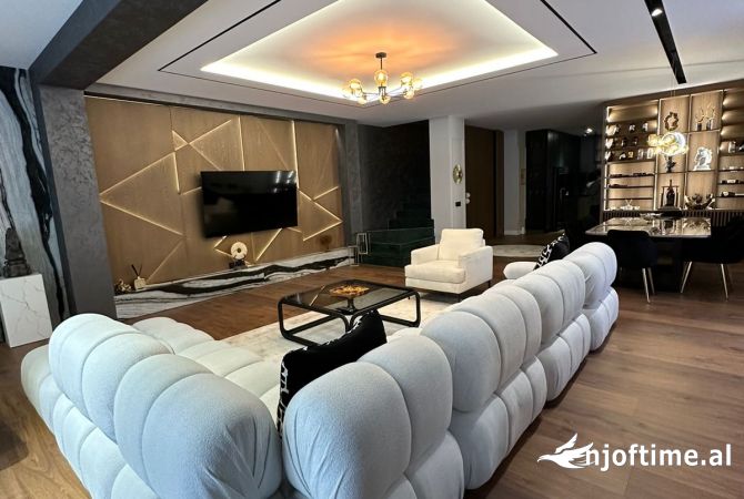 Shtepi me qera 3+1 ne Tirane - 5,000 Euro