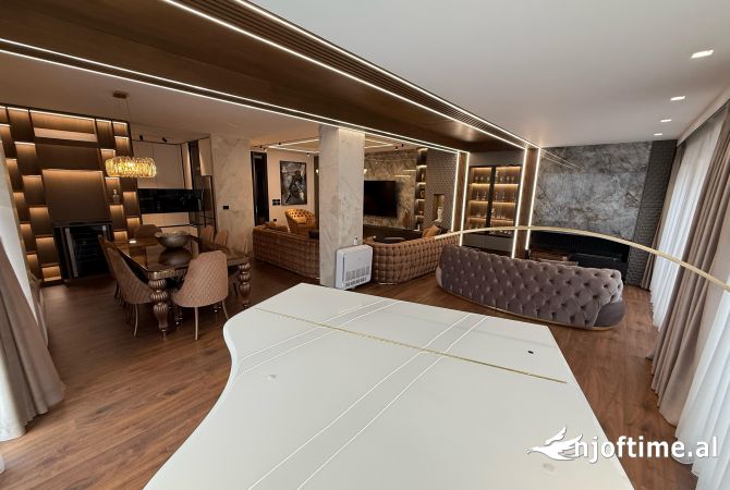 Shtepi me qera 3+1 ne Tirane - 3,500 Euro